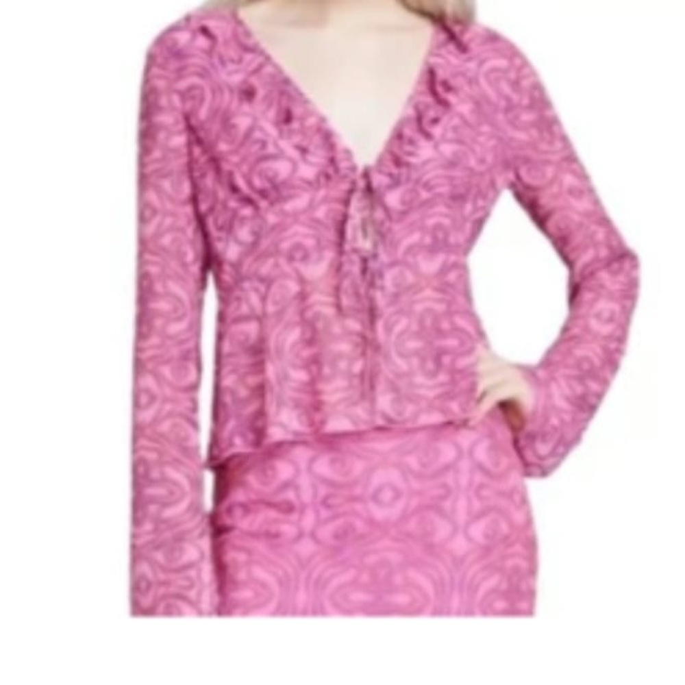 Wild Fable Bell Sleeve Tie Front Pink Geo Dot Blouse Medium